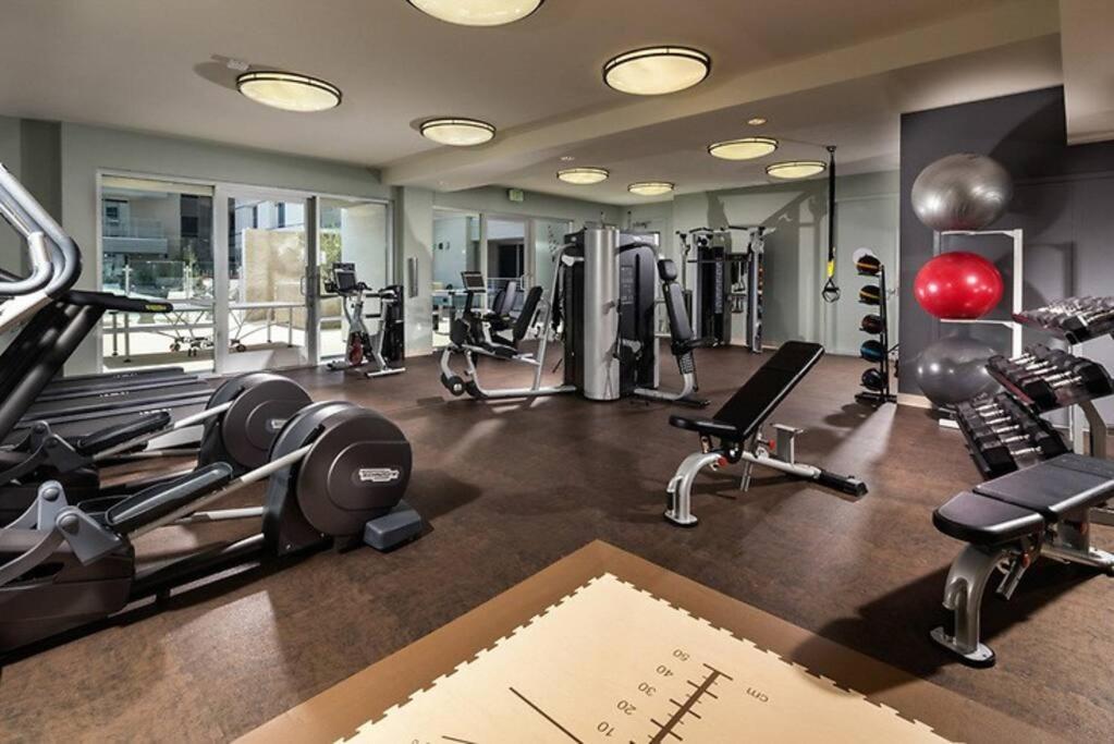 May Specials- Suite Spot Dtla- Free Parking Los Angeles Exterior photo